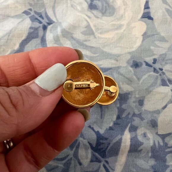 Vtg 80s‎ screw back circle earring gold concha mexican bread striped cream retro - Picture 3 of 3